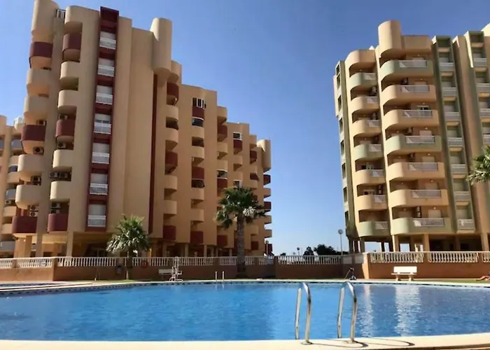 Km14, Stunning Views 라망가델마르메노